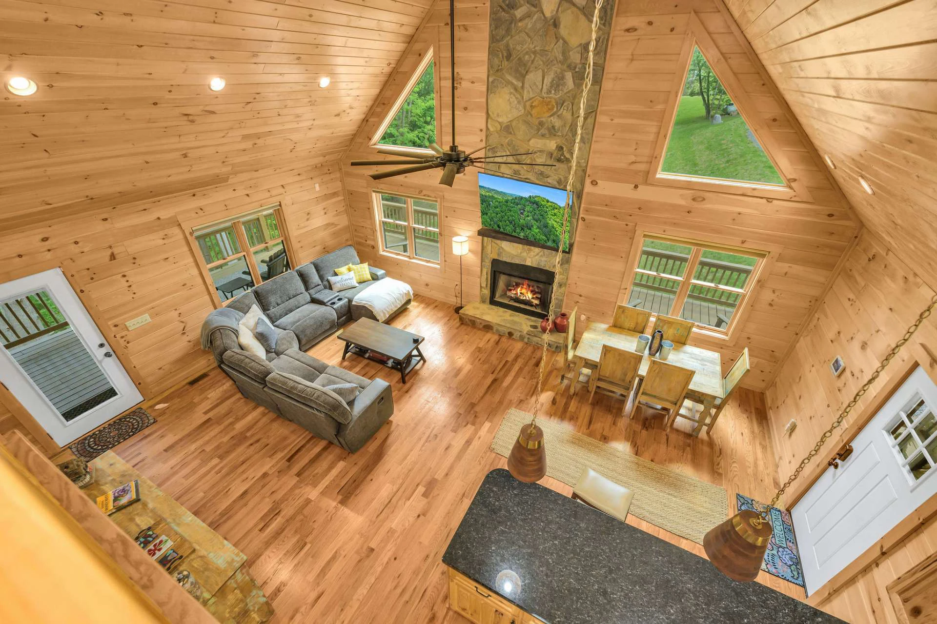 Image number 9 for the current listing