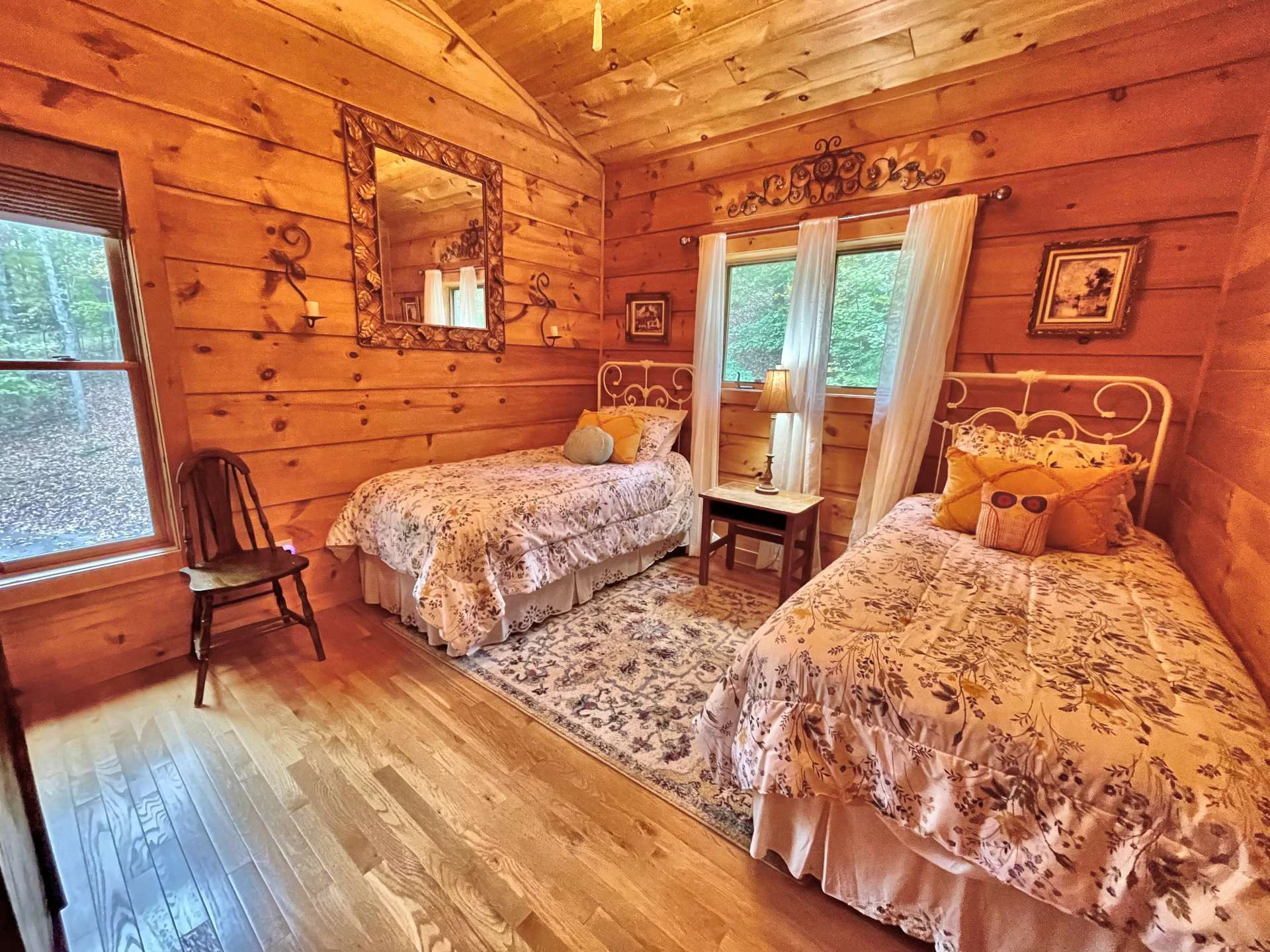 Image number 10 for the current listing