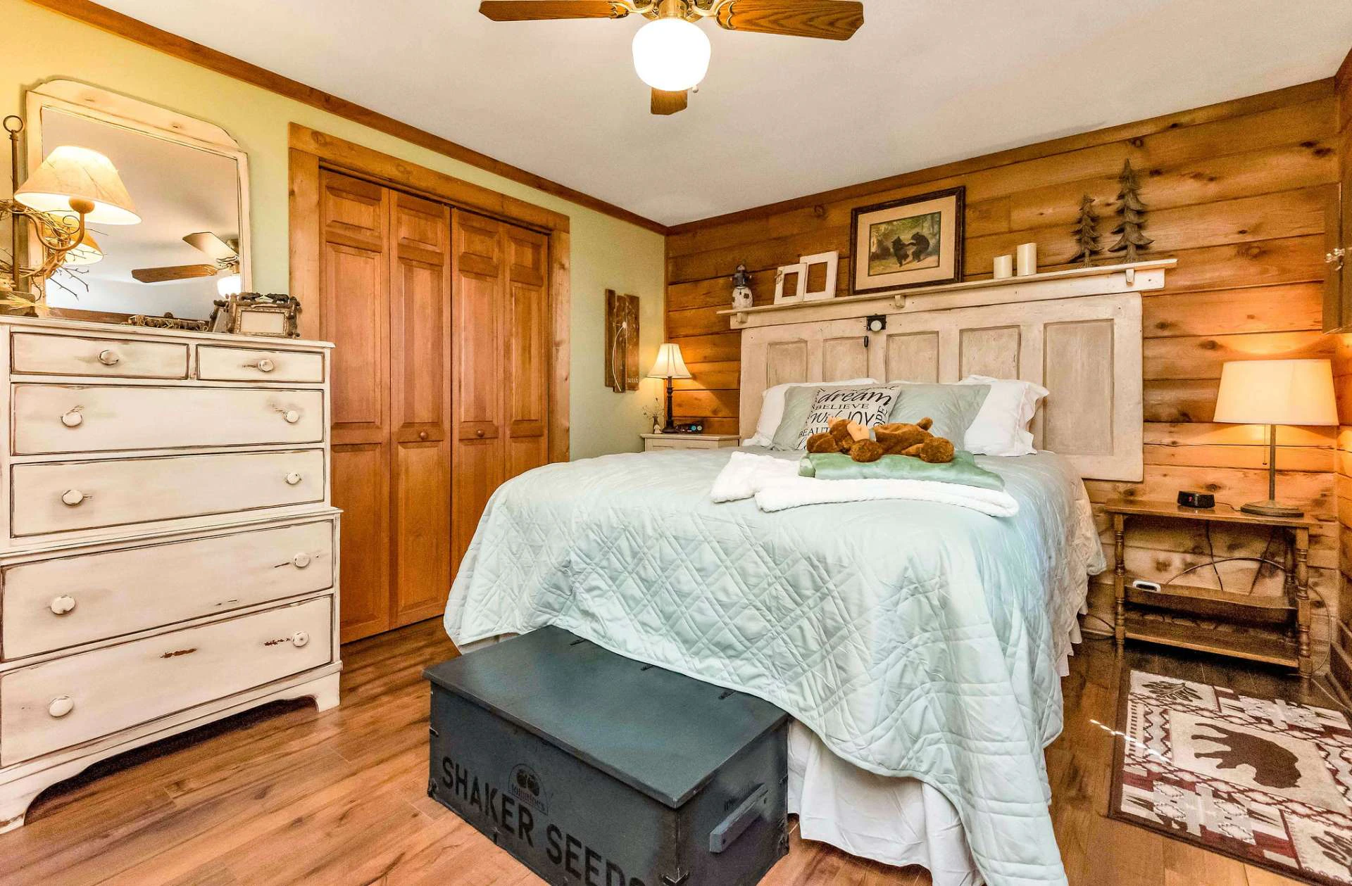 Image number 12 for the current listing
