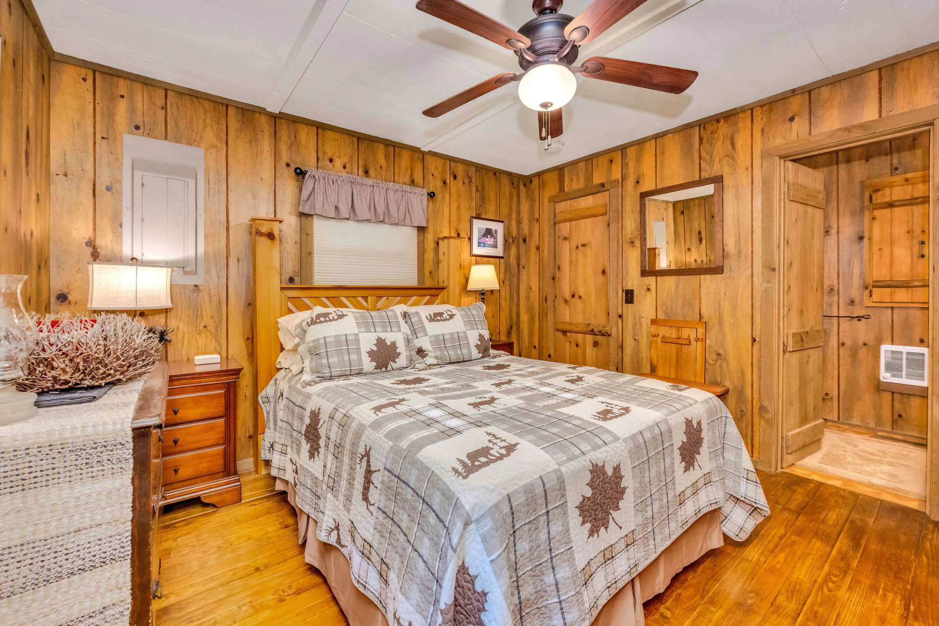 Image number 10 for the current listing