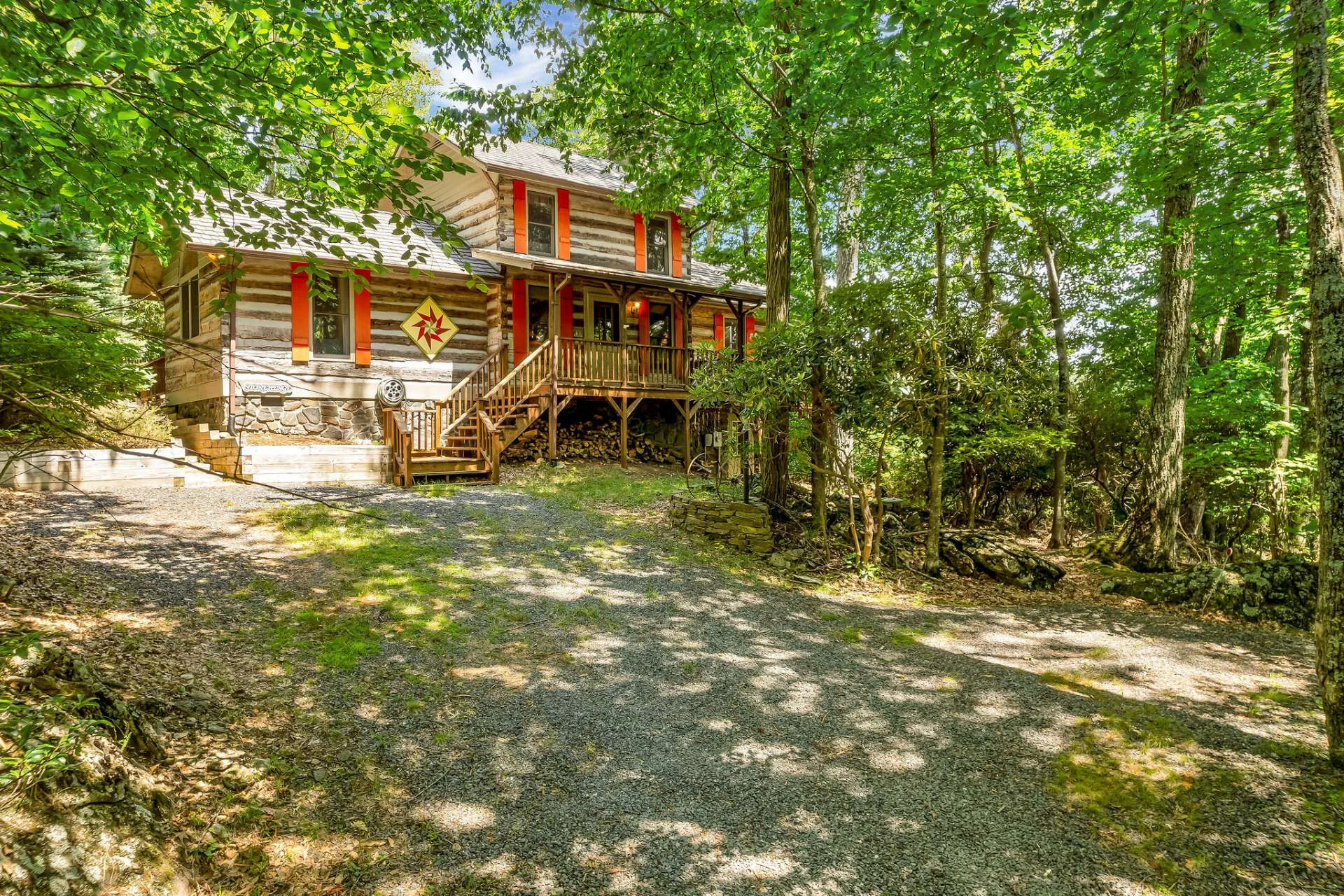 Image number 18 for the current listing