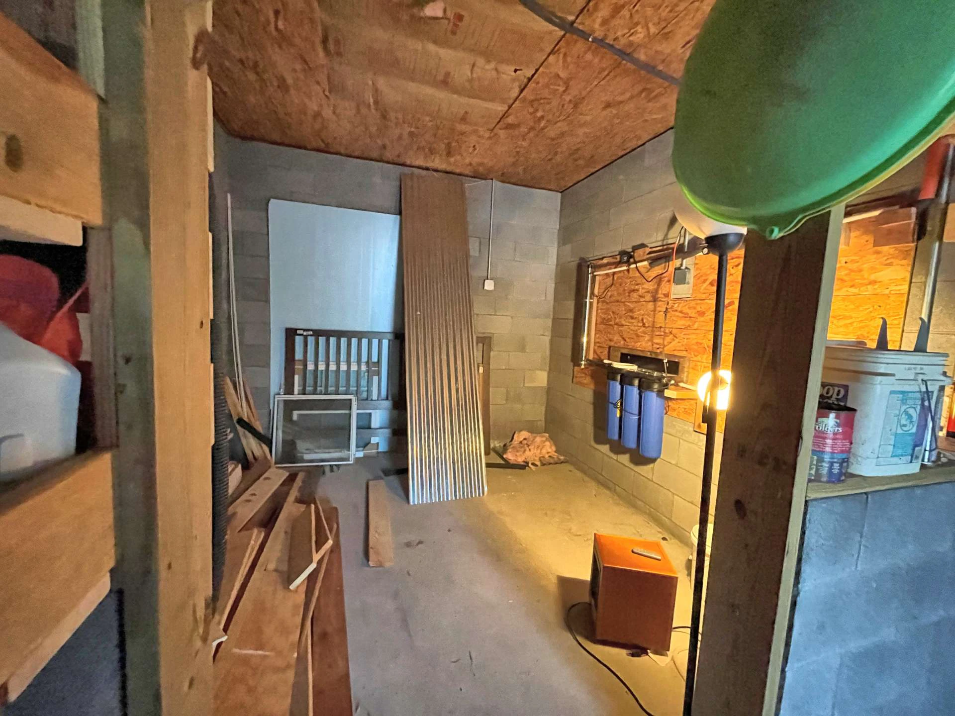 Image number 12 for the current listing