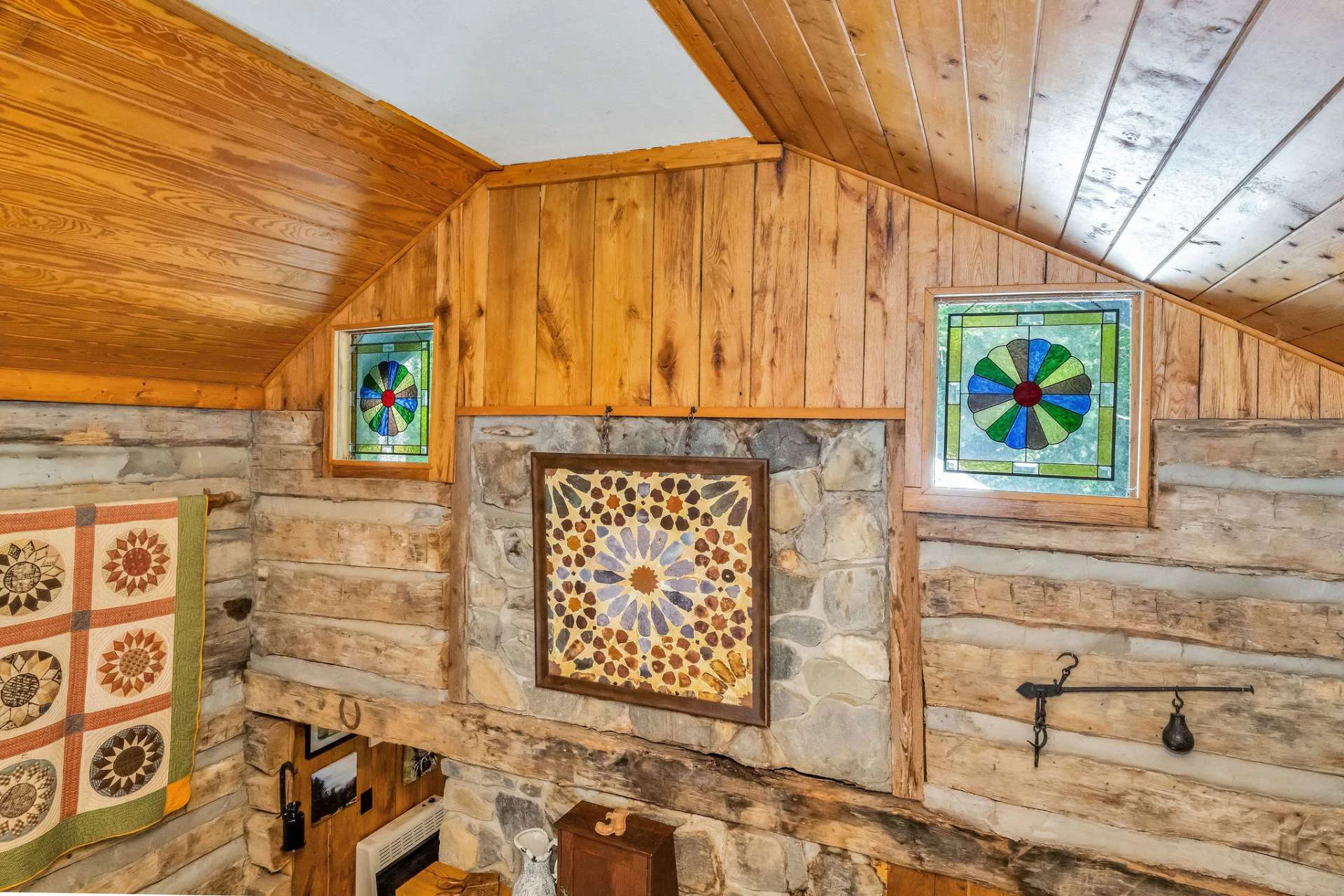 Image number 2 for the current listing