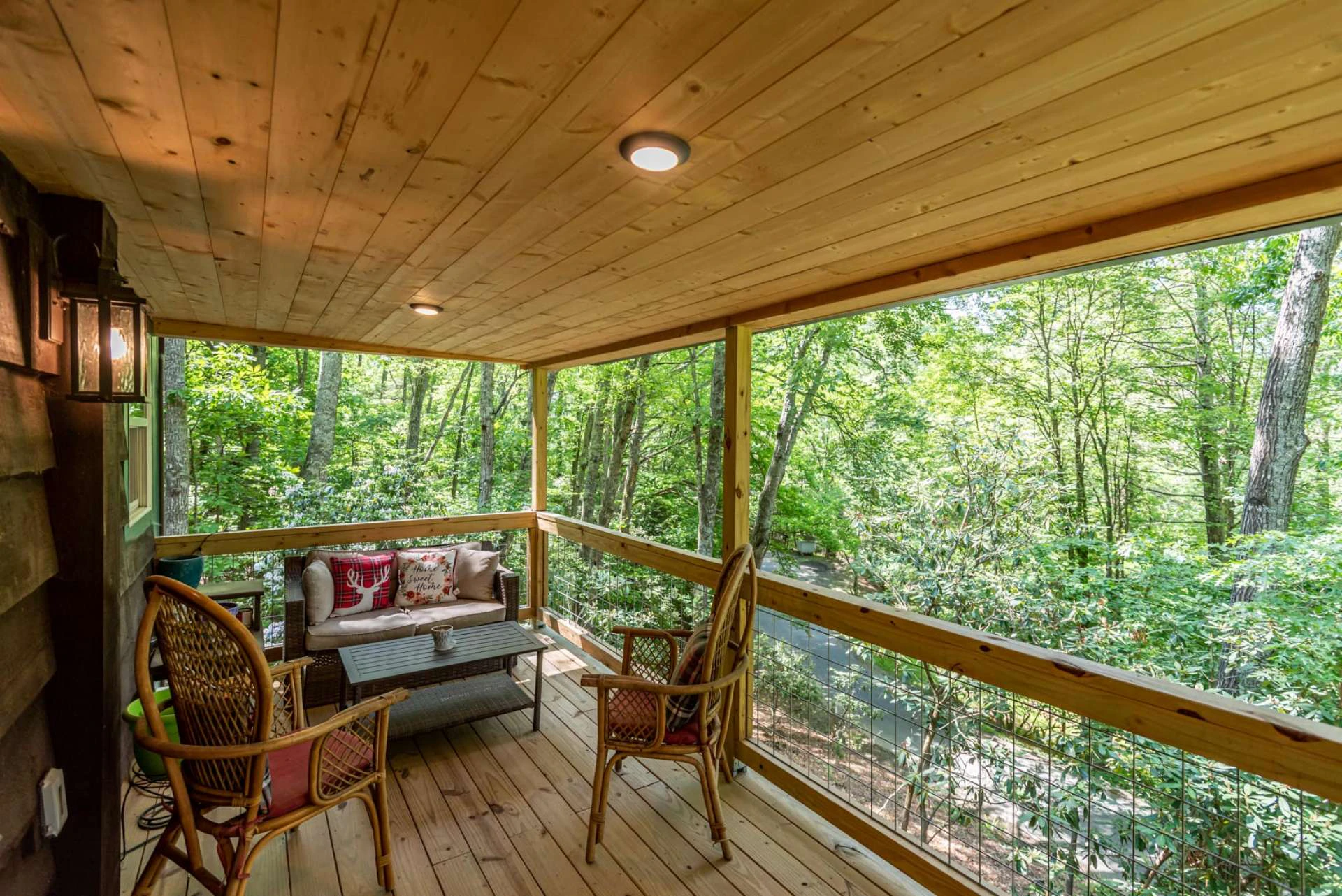 Image number 6 for the current listing