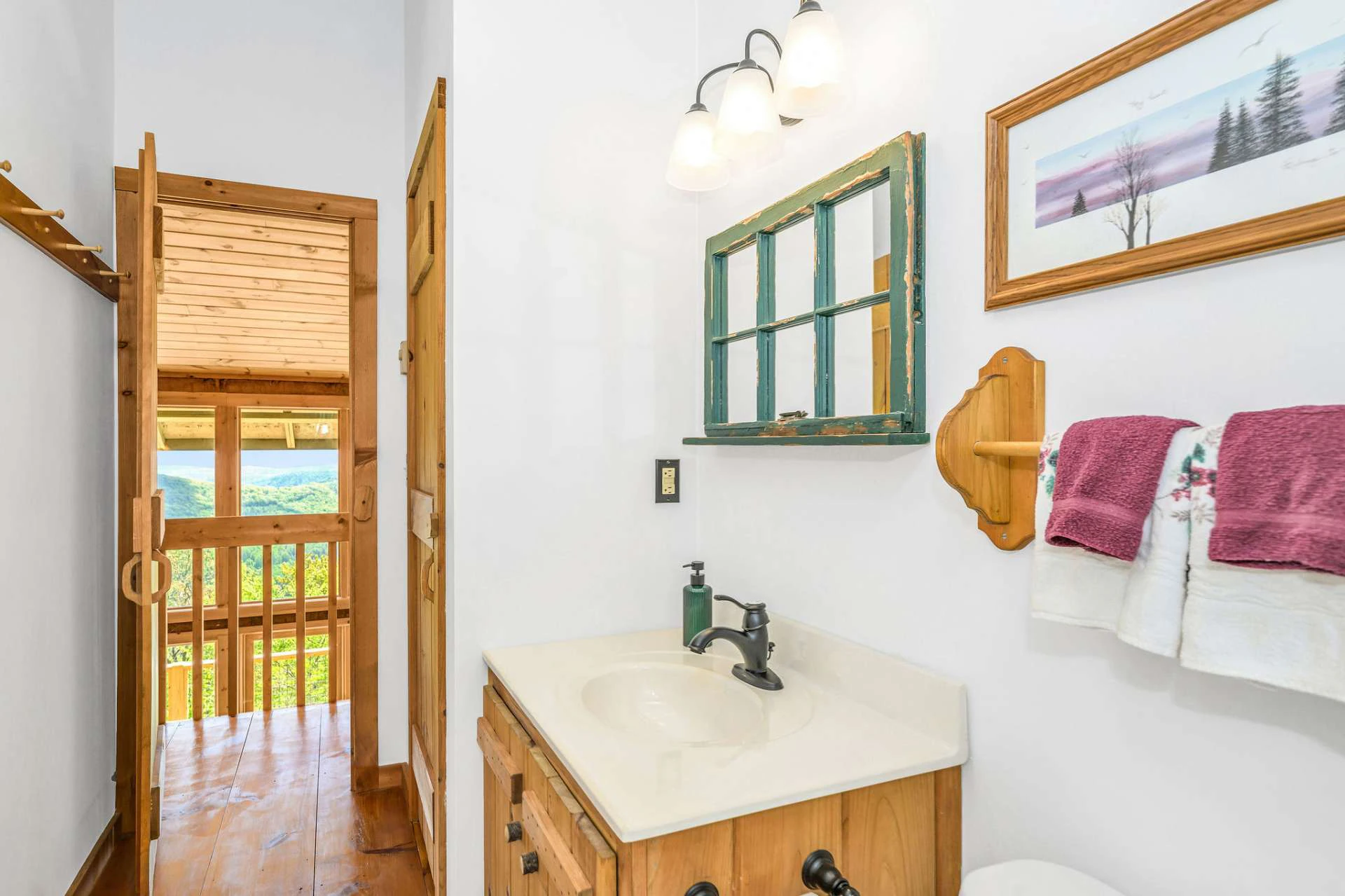 Image number 2 for the current listing
