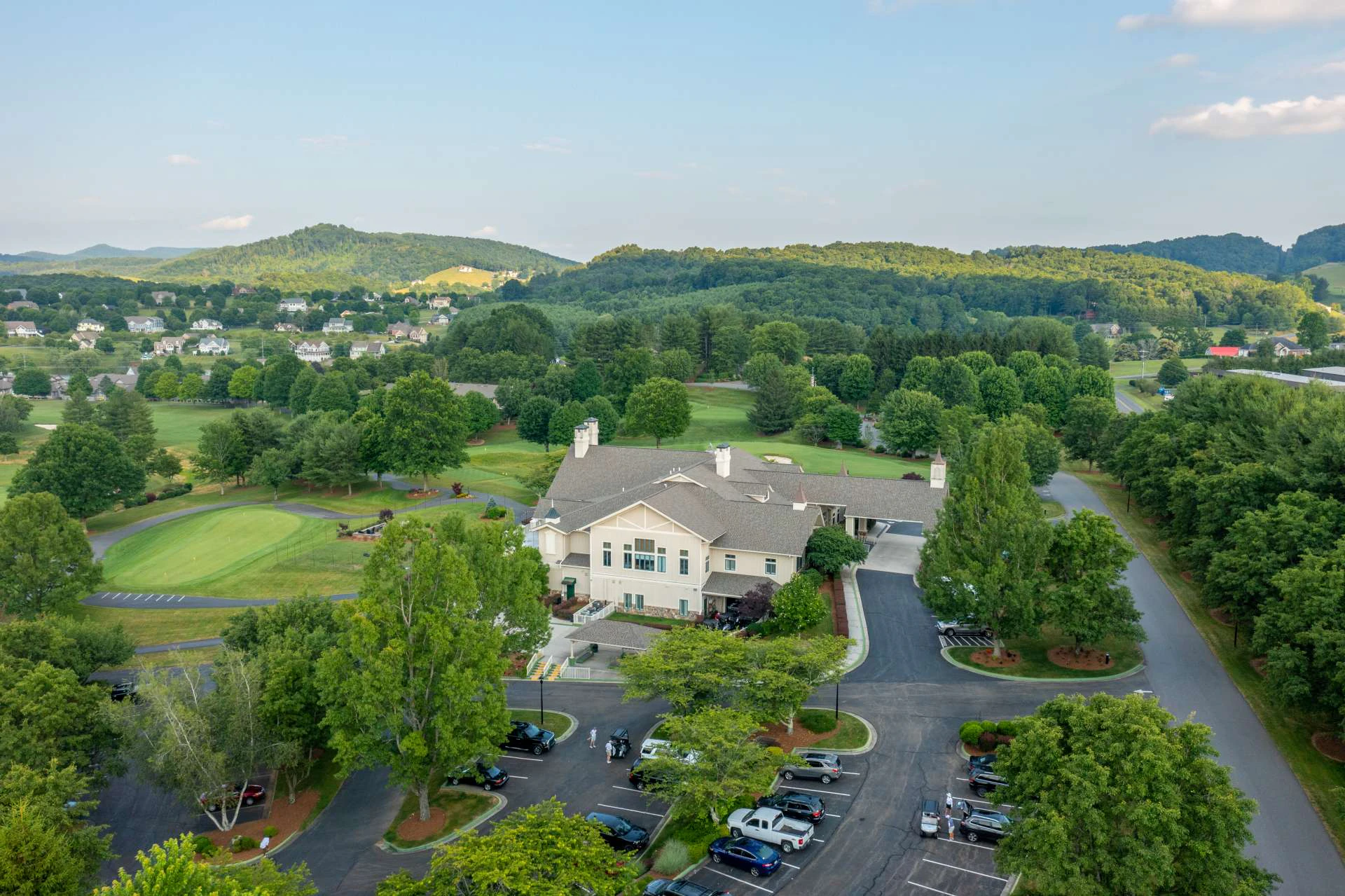 Image number 3 for the current listing