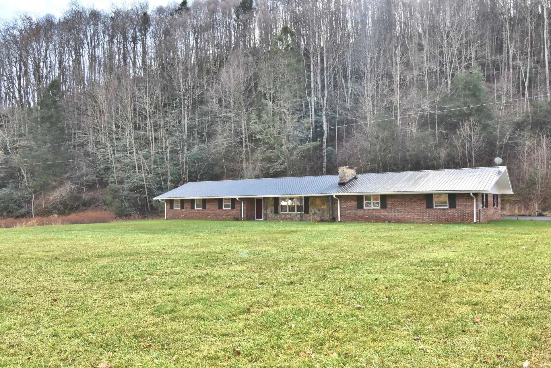 Image number 6 for the current listing