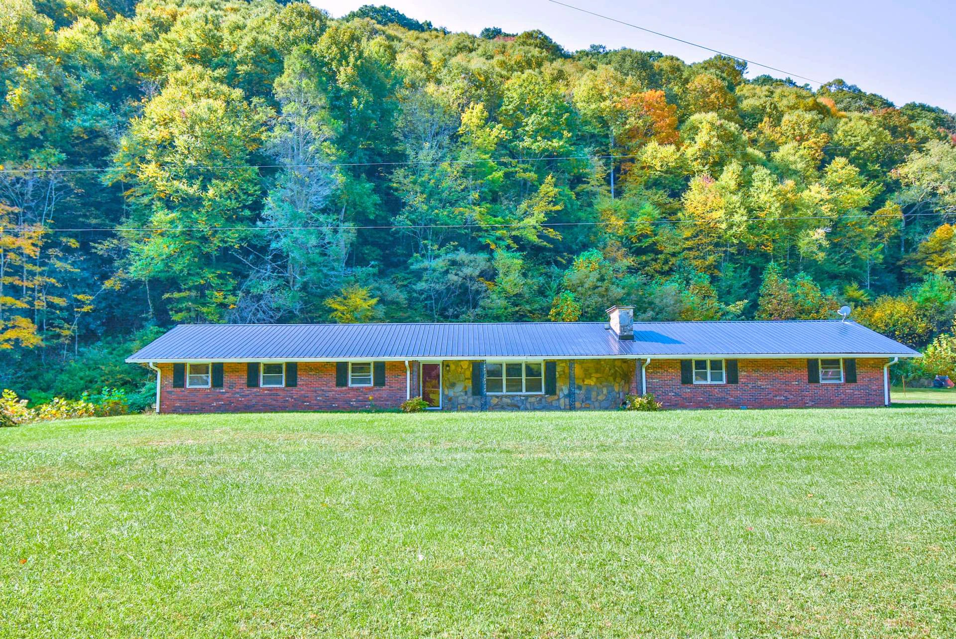Image number 5 for the current listing