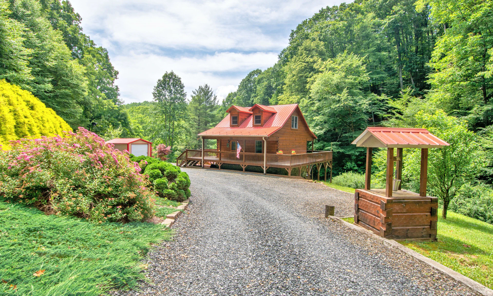 Image number 1 for the current listing