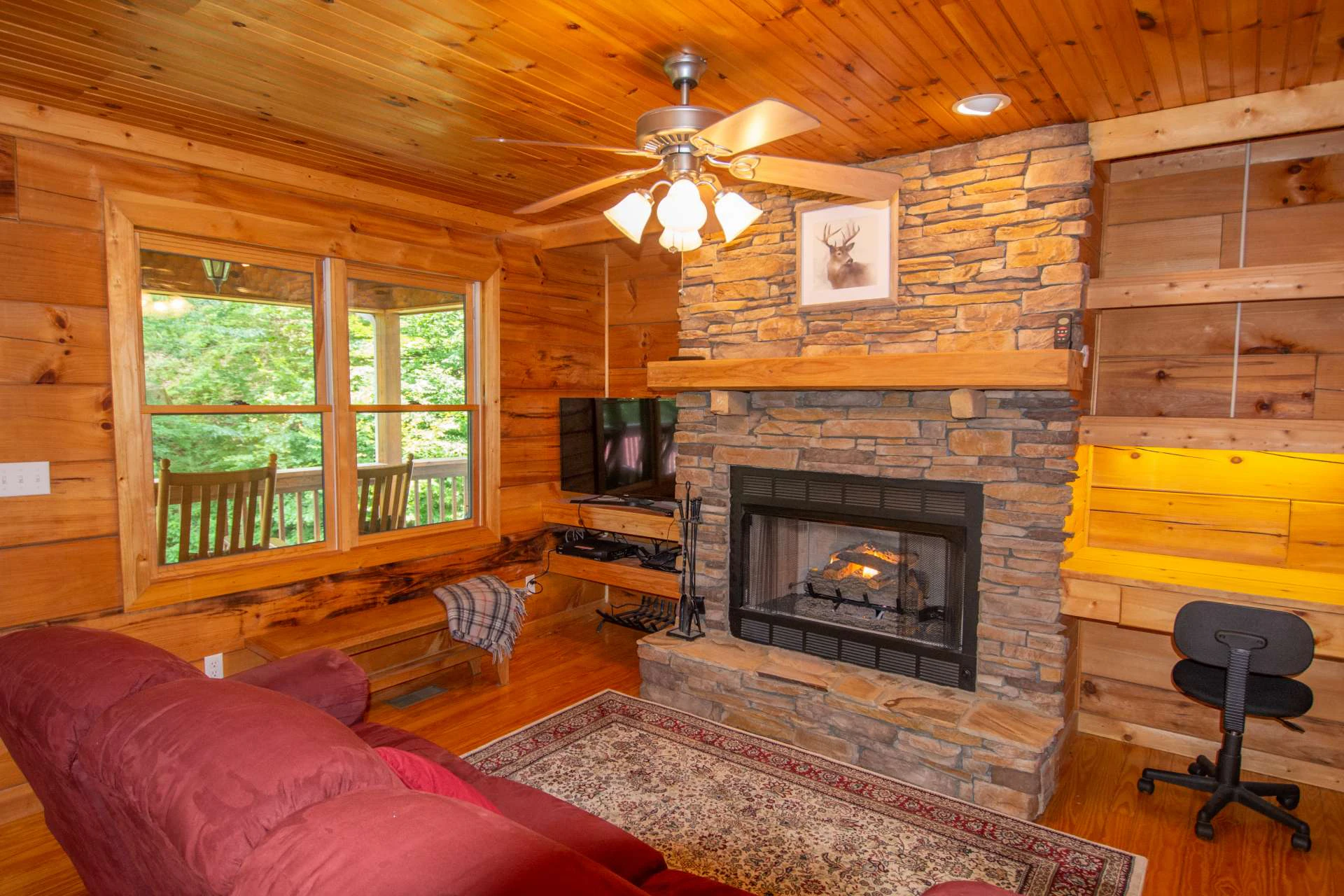 Image number 2 for the current listing