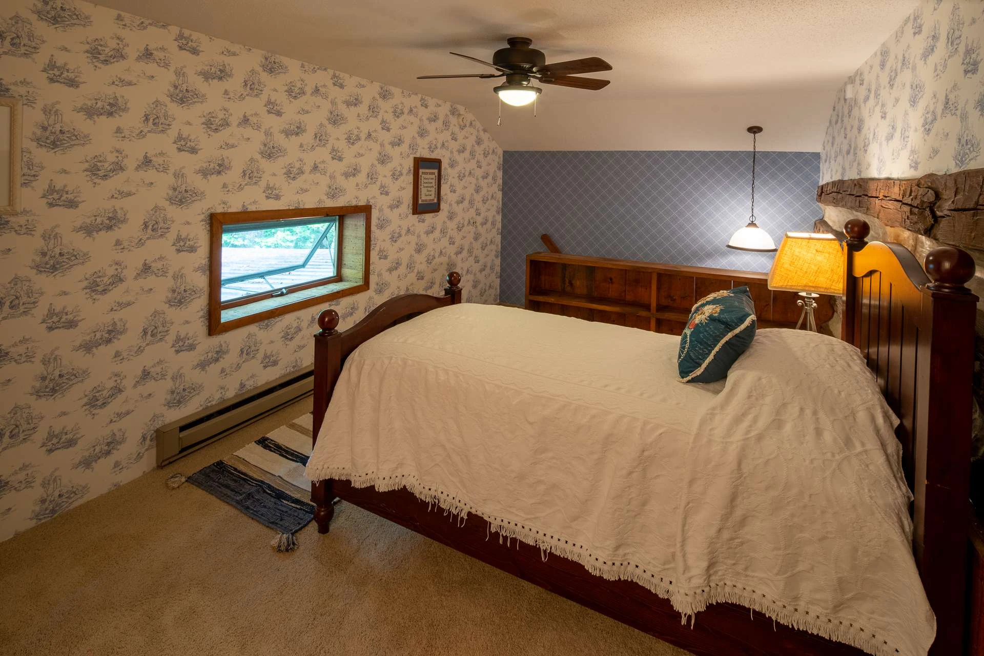 Image number 8 for the current listing
