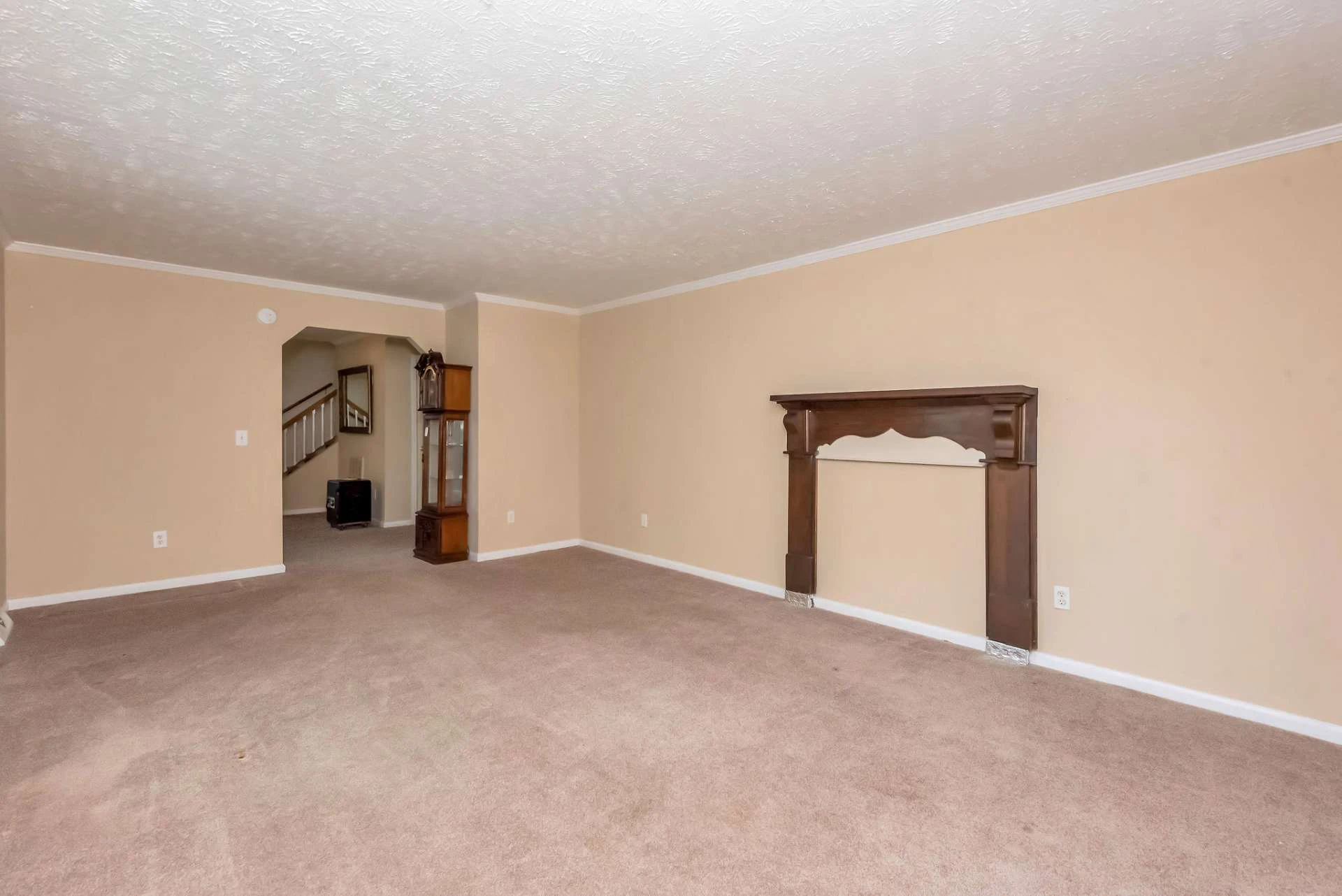 Image number 6 for the current listing