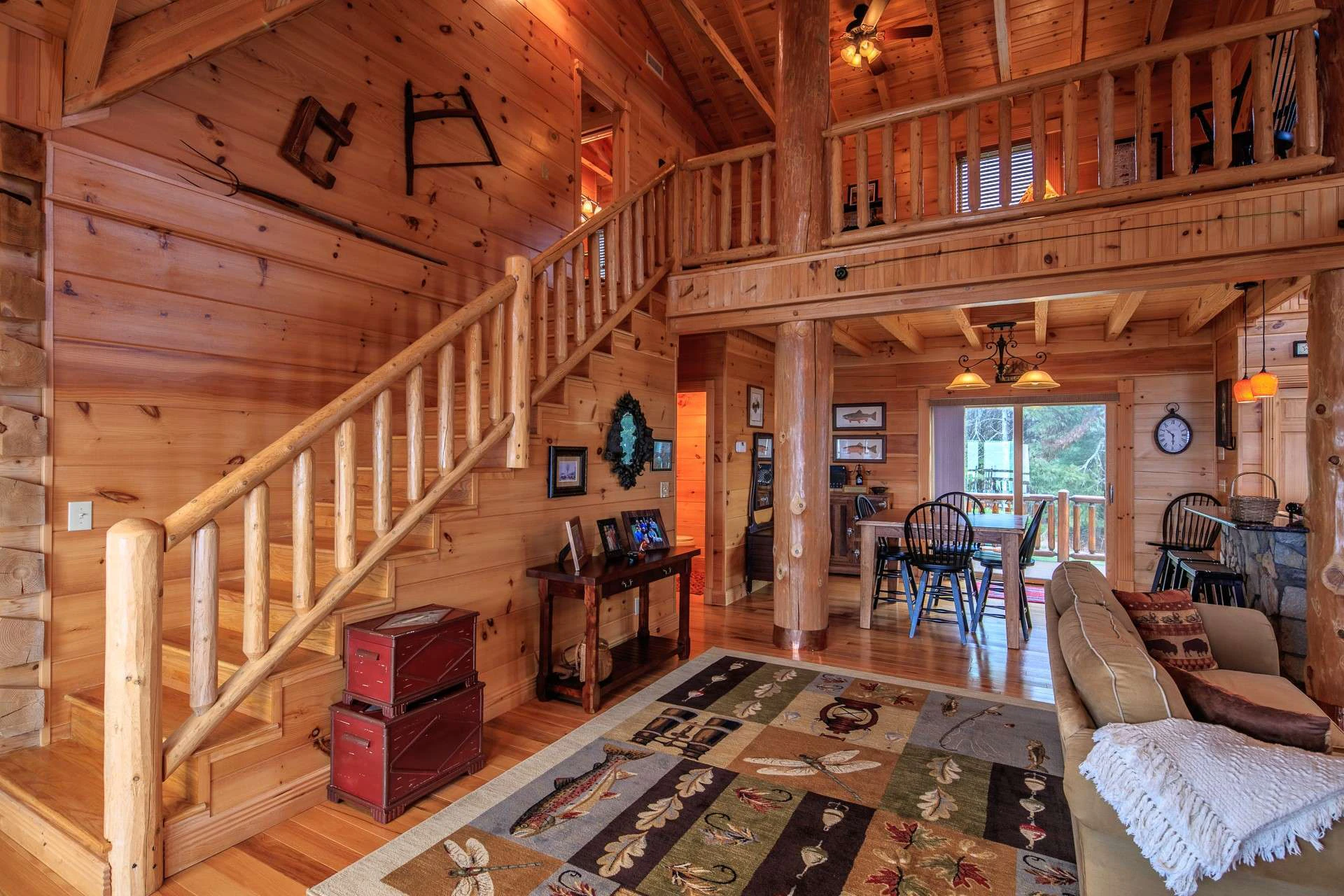 Image number 20 for the current listing