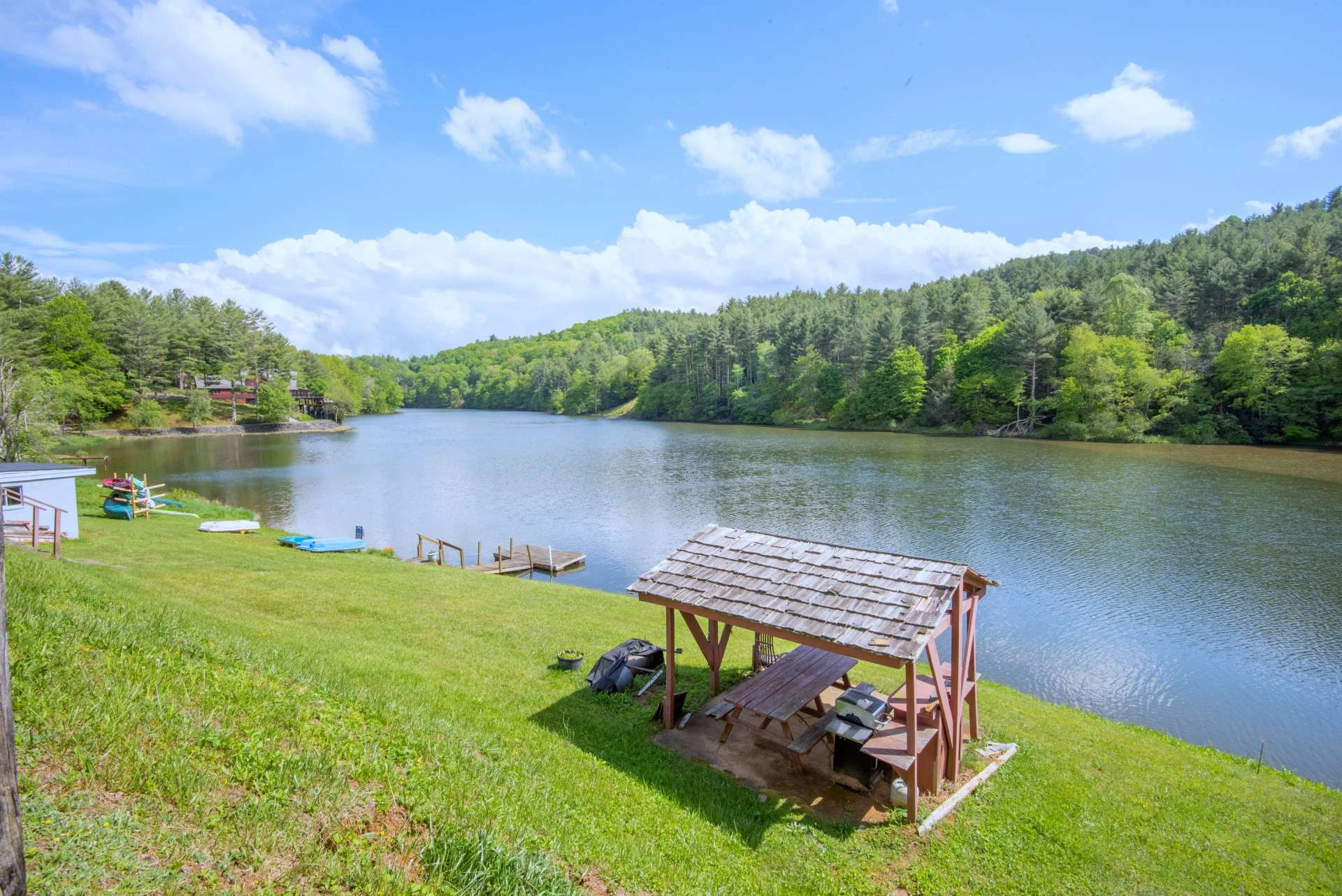 Image number 4 for the current listing