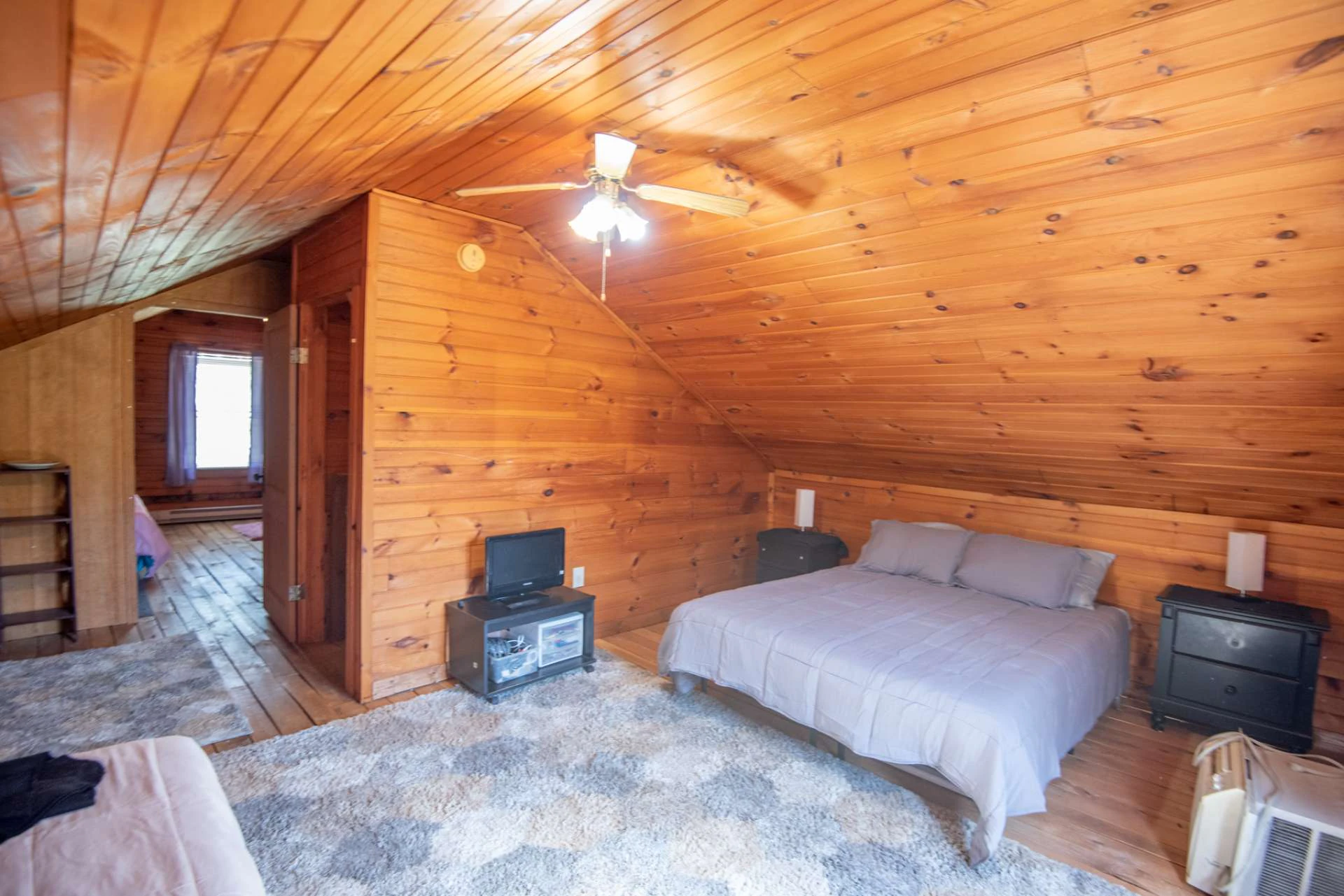Image number 7 for the current listing