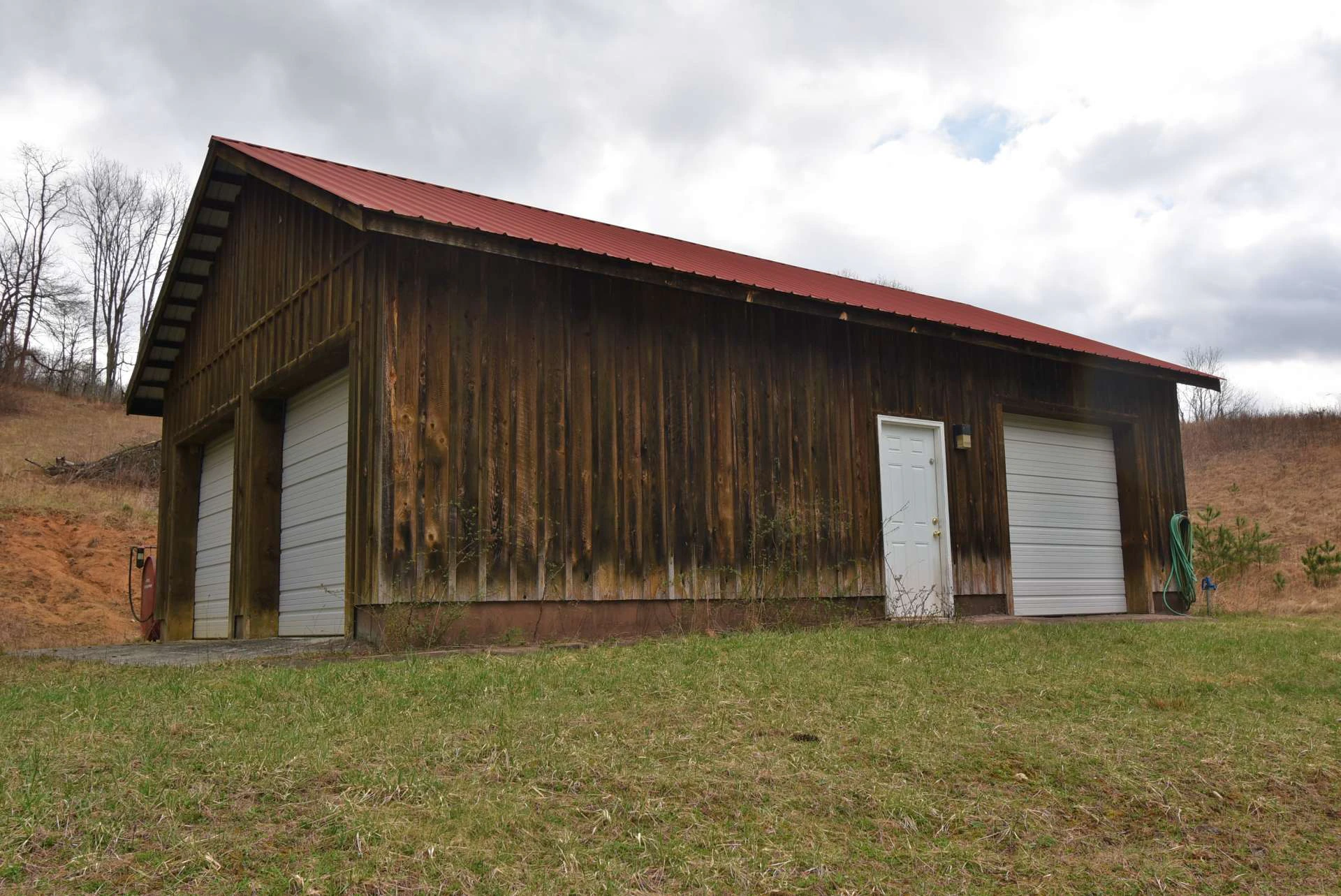 Image number 6 for the current listing