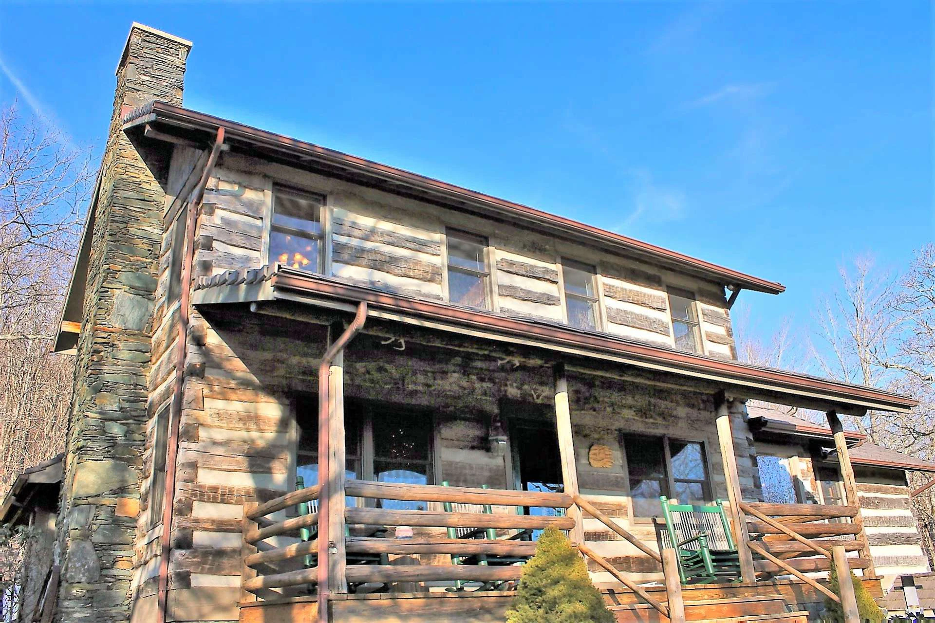 Image number 3 for the current listing