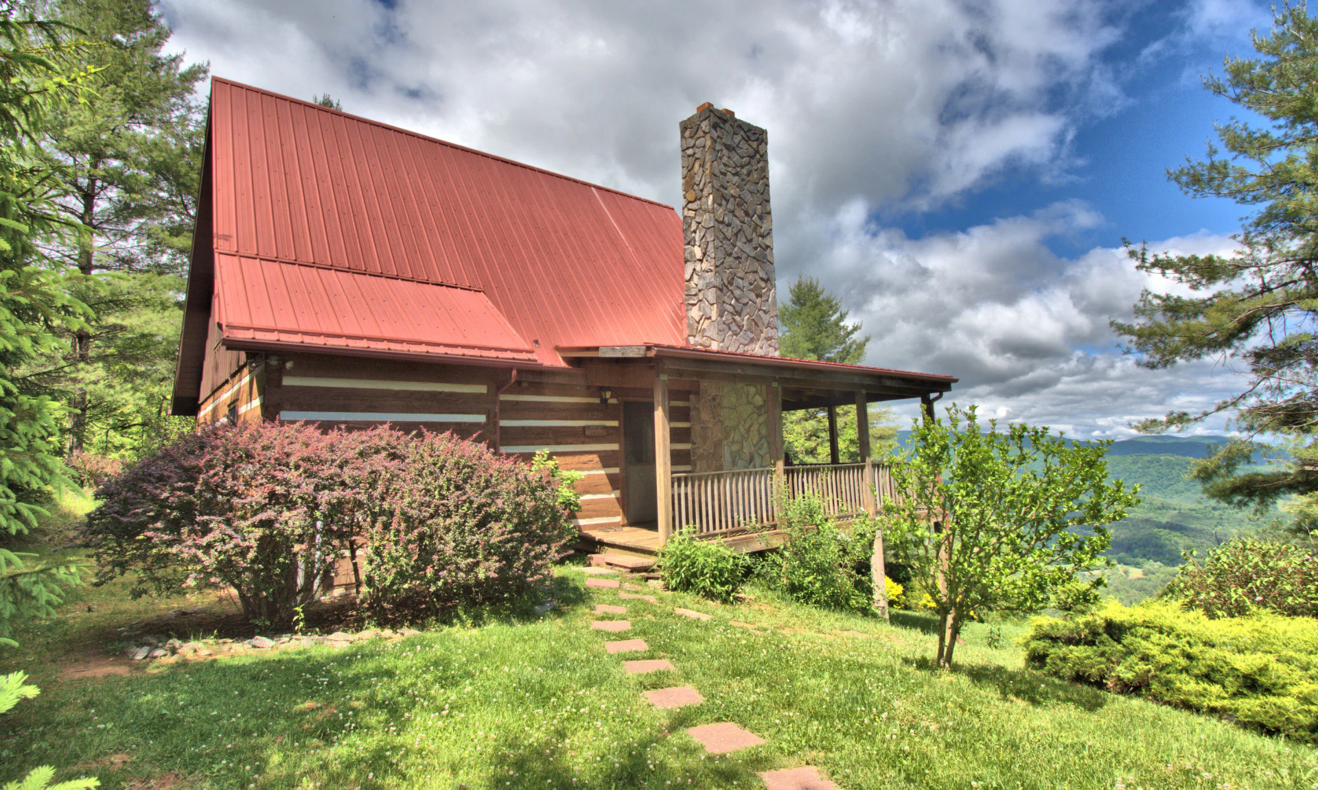 Image number 1 for the current listing