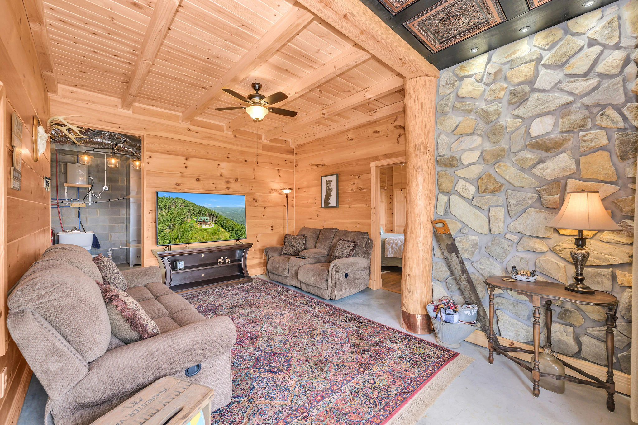 Image number 5 for the current listing