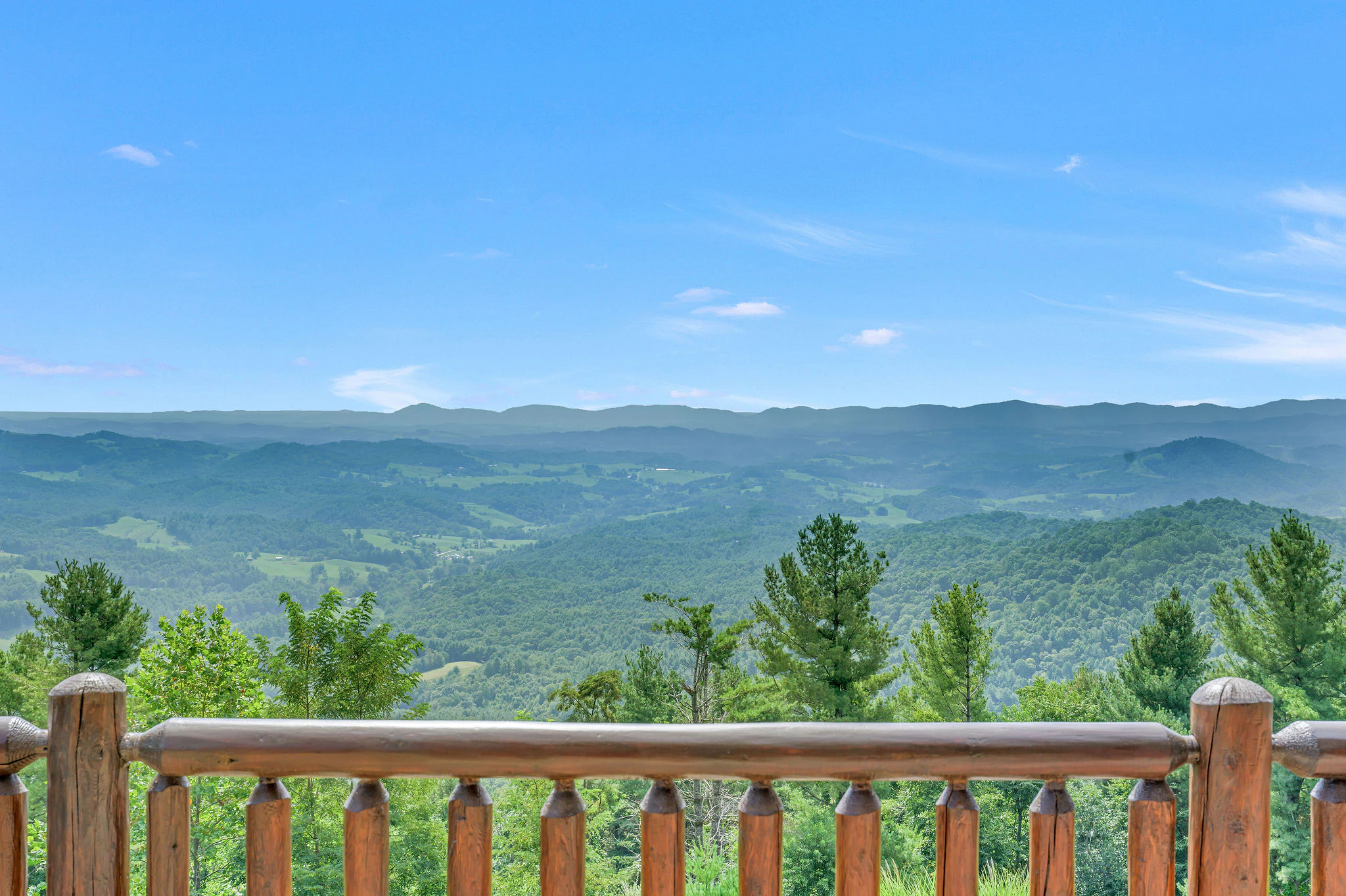 Image number 9 for the current listing