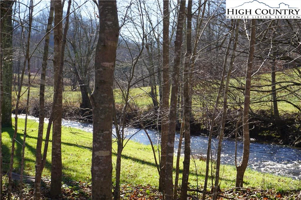 Image number 6 for the current listing