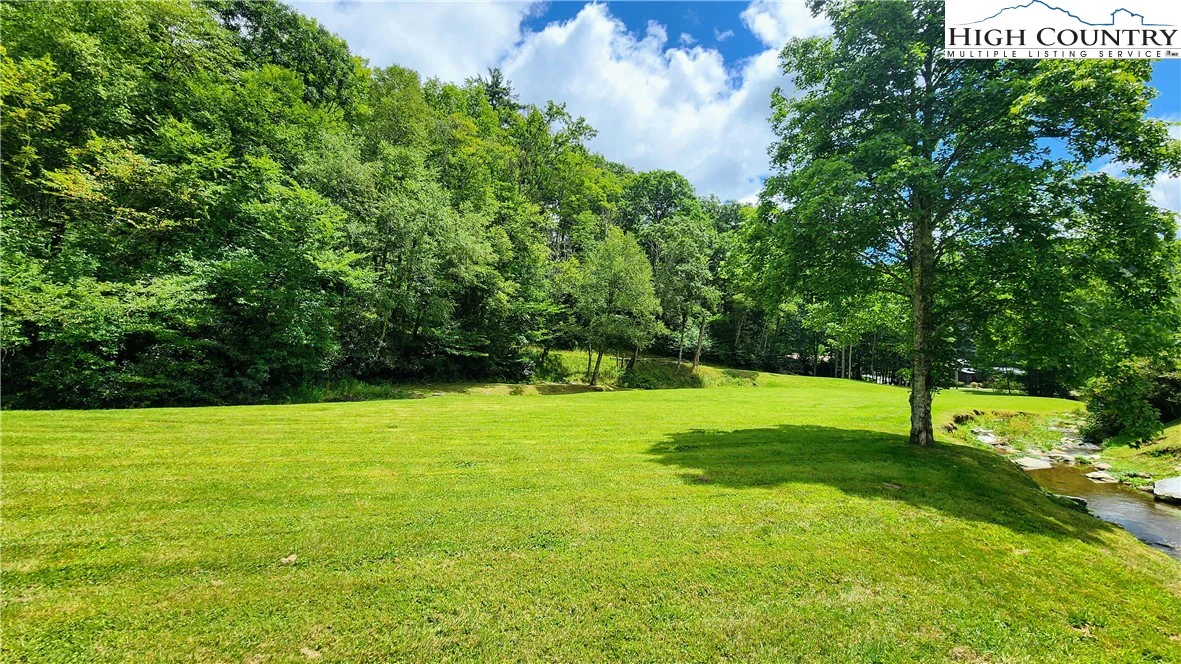 Image number 7 for the current listing