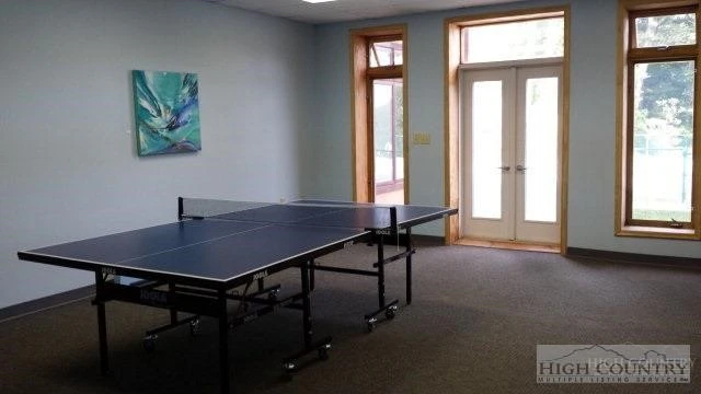 Image number 9 for the current listing
