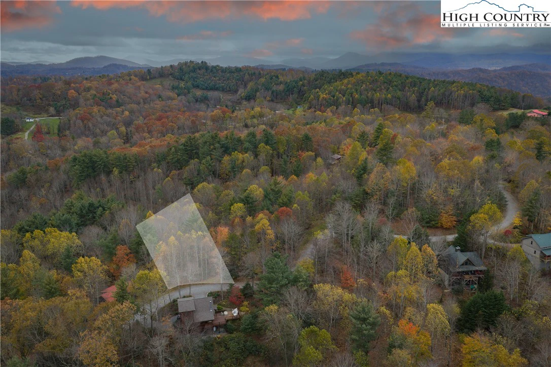 Image number 6 for the current listing