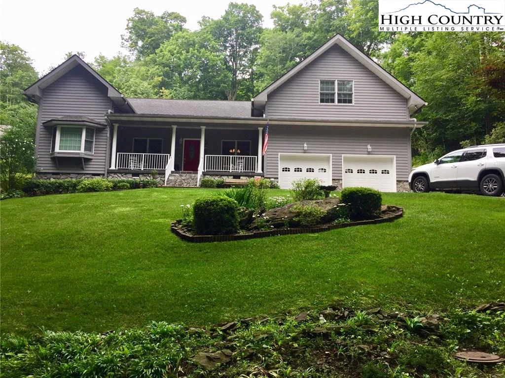 Image number 13 for the current listing