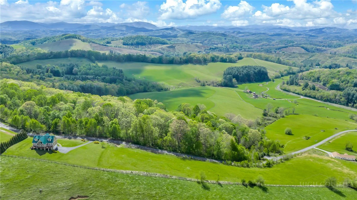 Image number 7 for the current listing