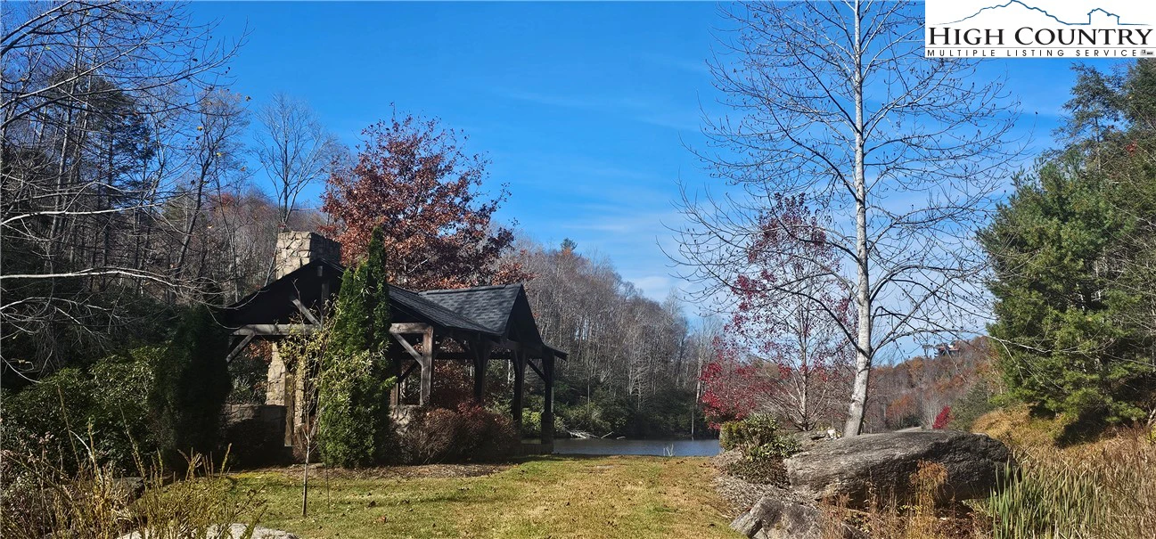 Image number 12 for the current listing