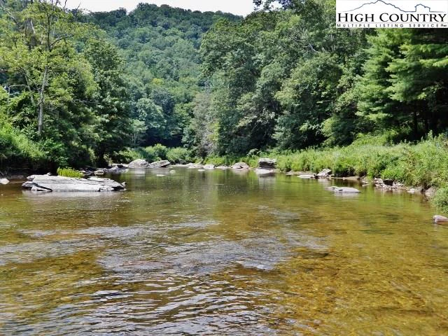 Image number 2 for the current listing