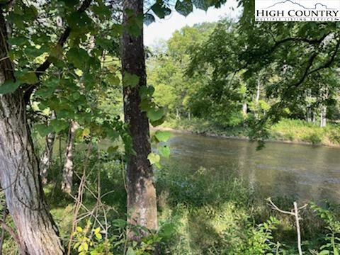 Image number 1 for the current listing