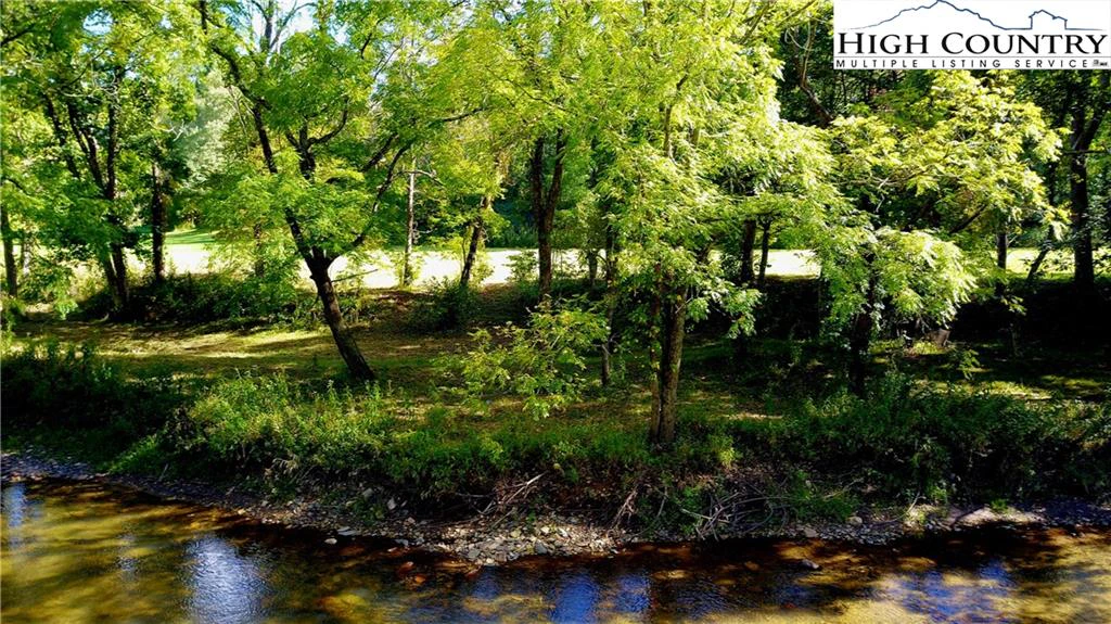 Image number 19 for the current listing