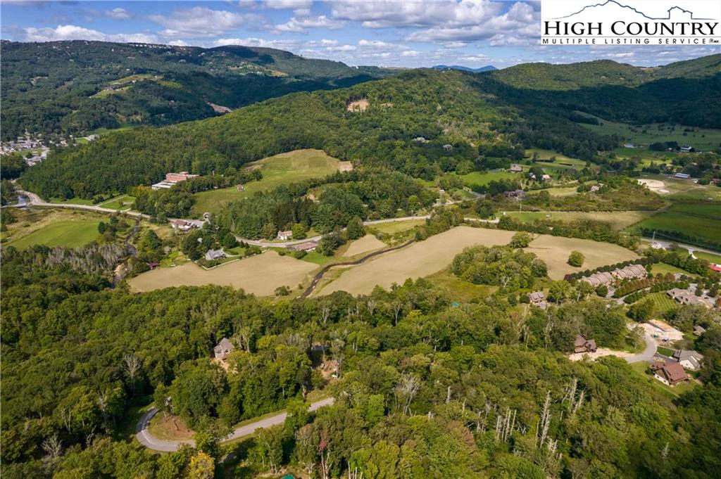 Image number 9 for the current listing