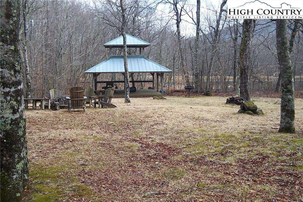 Image number 7 for the current listing