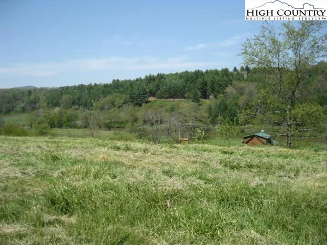Image number 3 for the current listing