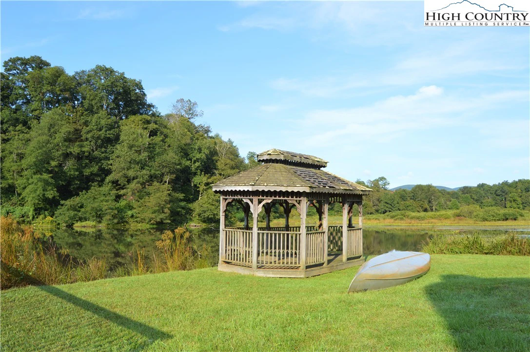 Image number 5 for the current listing