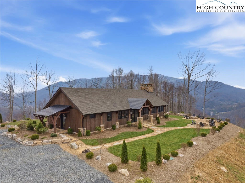 Image number 5 for the current listing