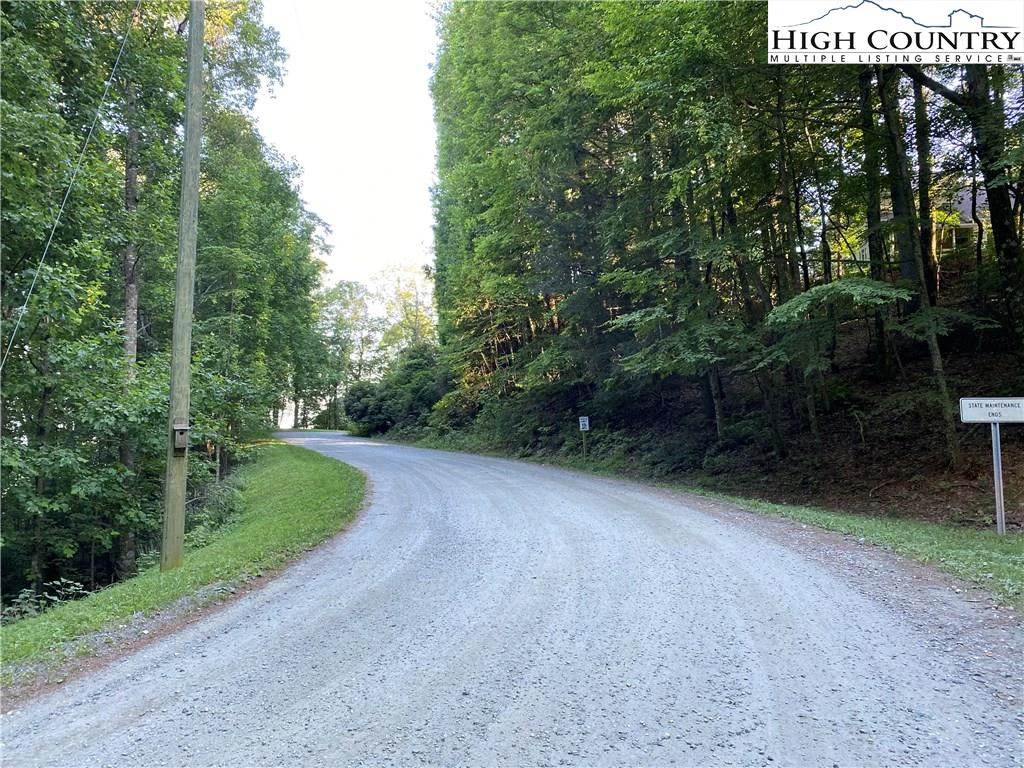Image number 16 for the current listing