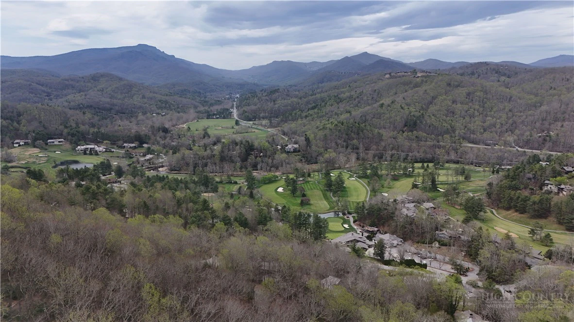 Image number 7 for the current listing