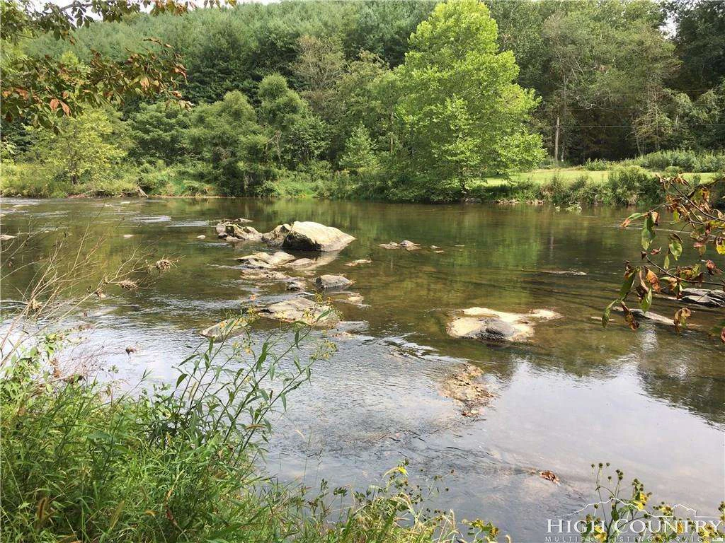 Image number 6 for the current listing