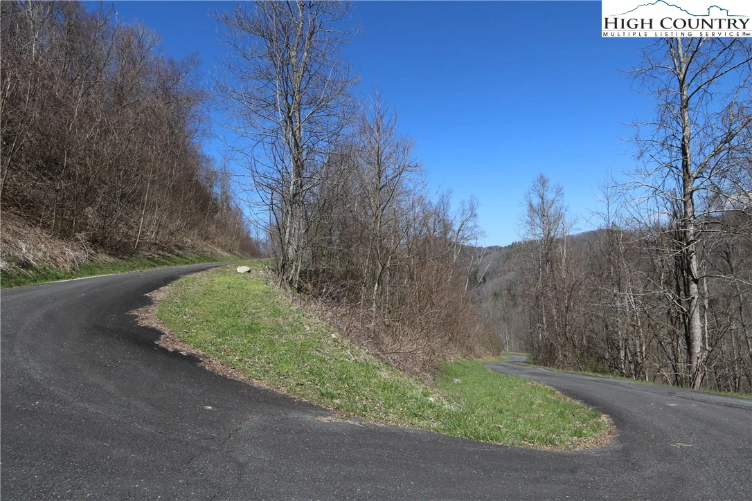 Image number 6 for the current listing