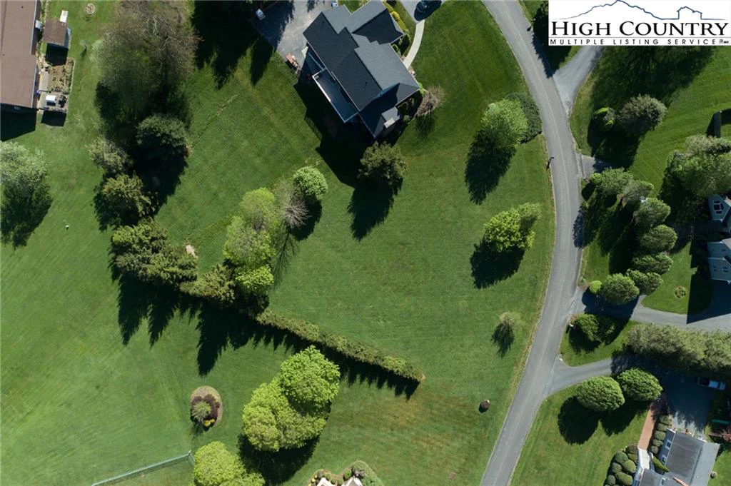 Image number 11 for the current listing