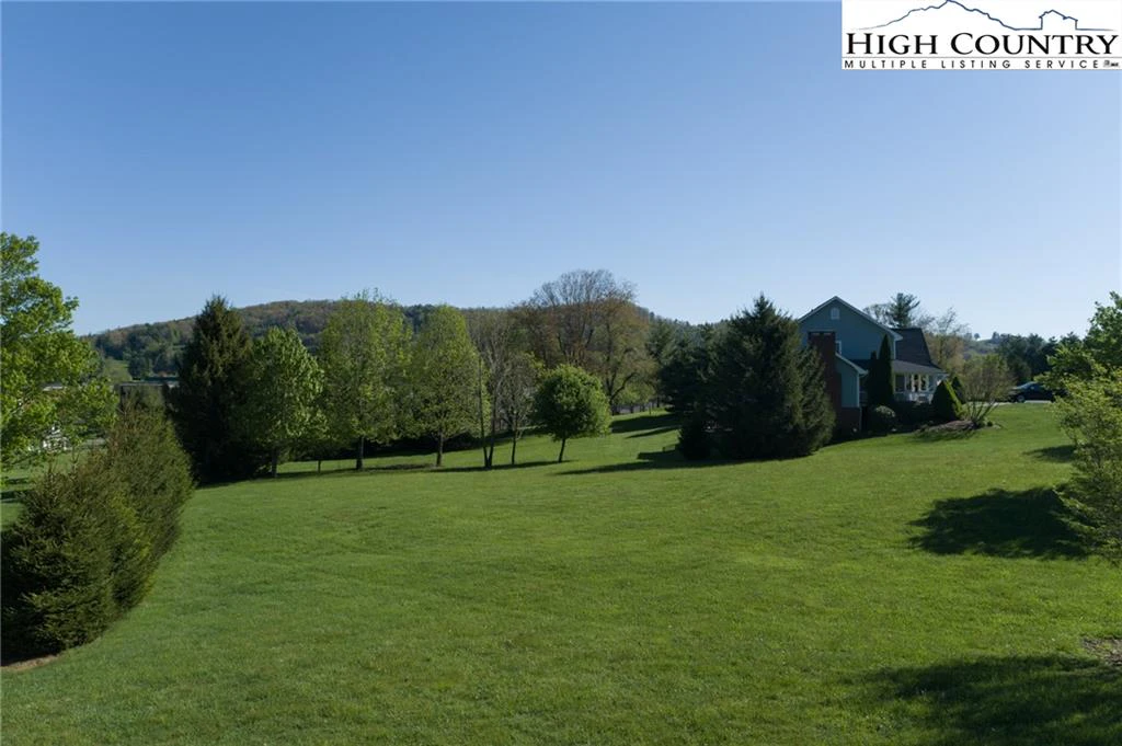 Image number 5 for the current listing