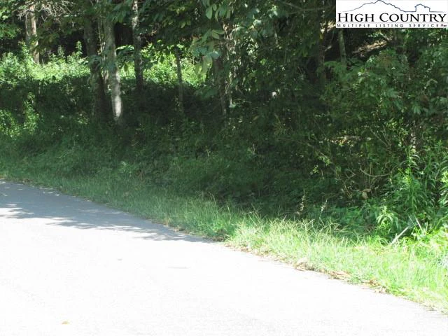 Image number 5 for the current listing