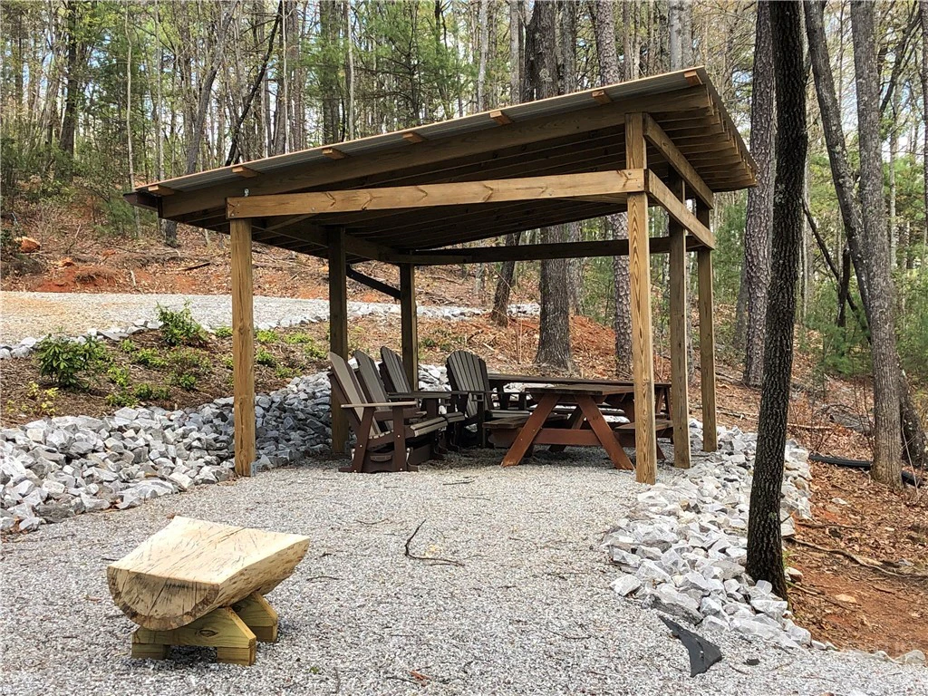 Image number 6 for the current listing