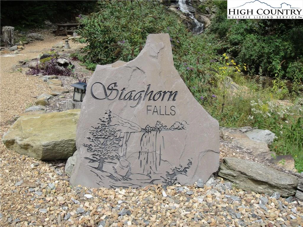 Image number 9 for the current listing