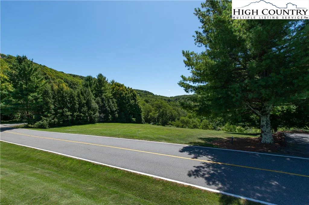 Image number 6 for the current listing