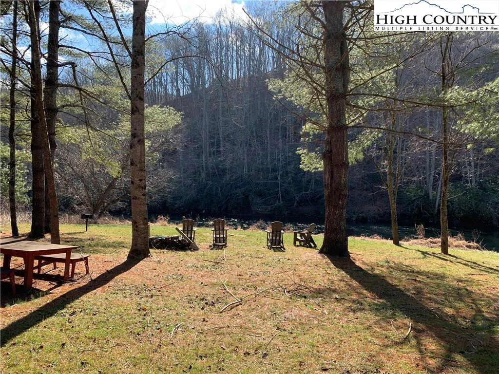 Image number 8 for the current listing